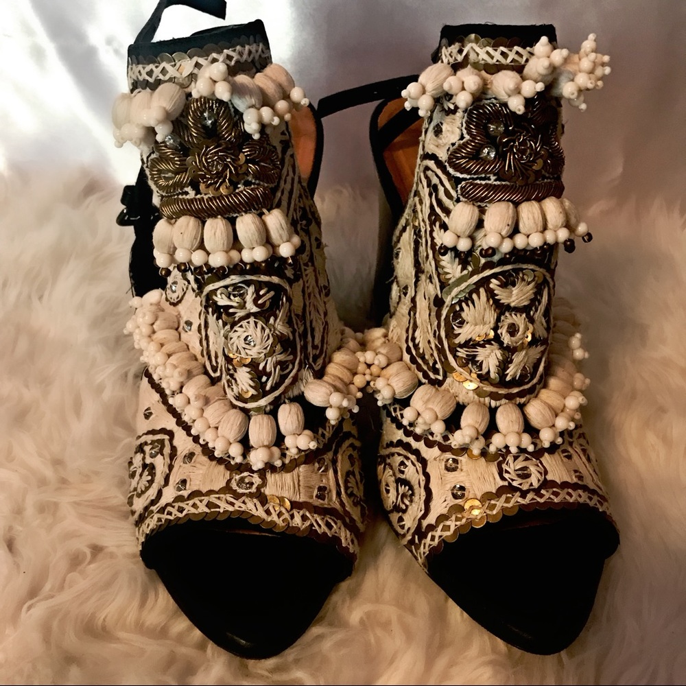 H&M Exclusive